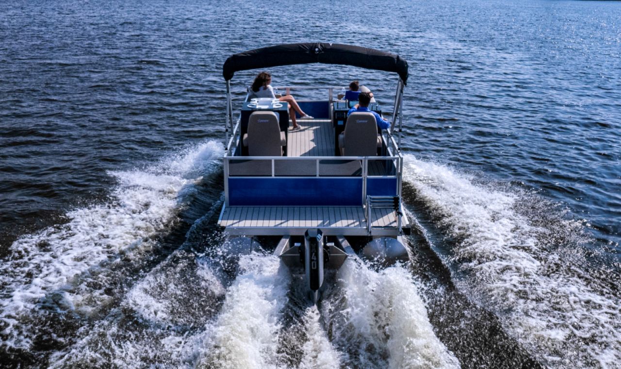 ePropulsion X40 outboard motor